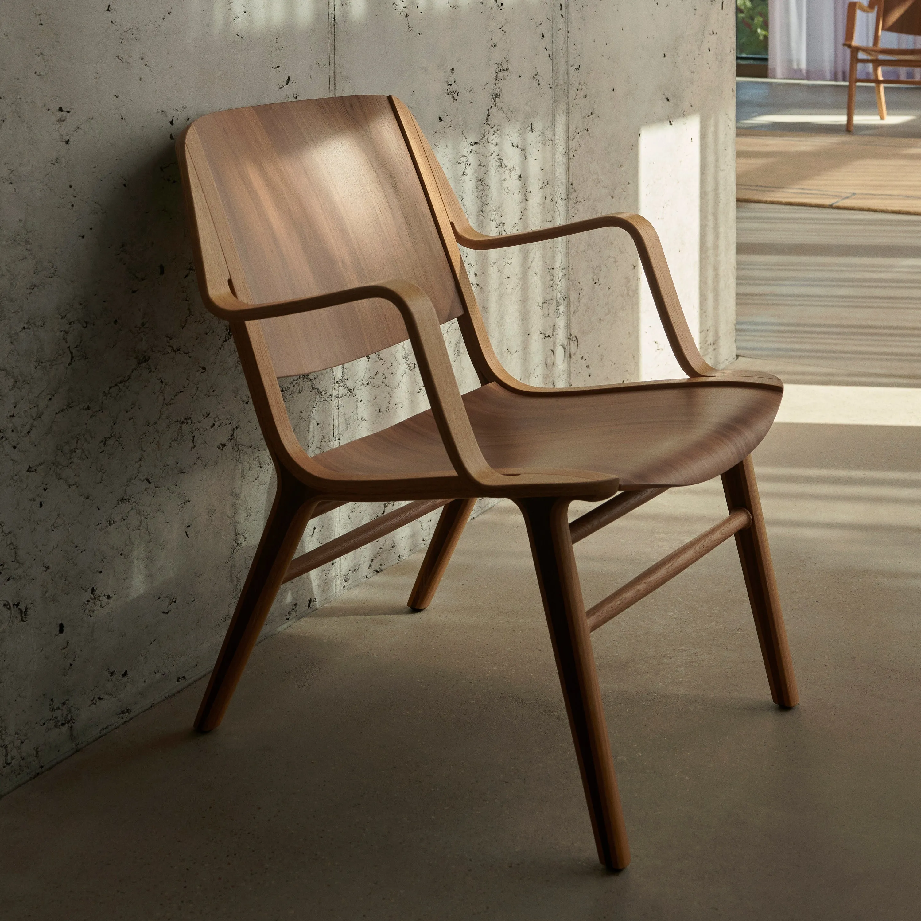 AX Lounge Chair