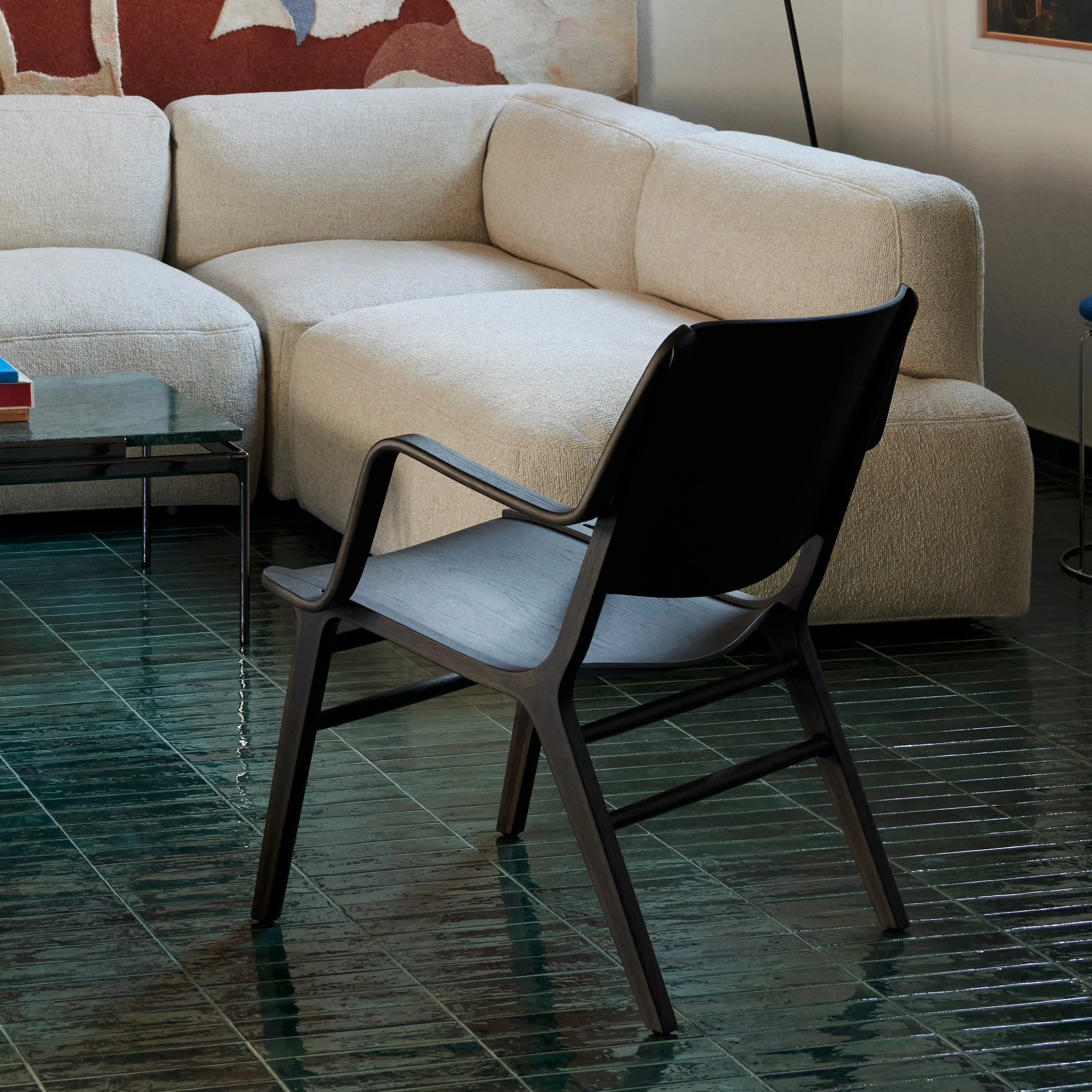 AX Lounge Chair