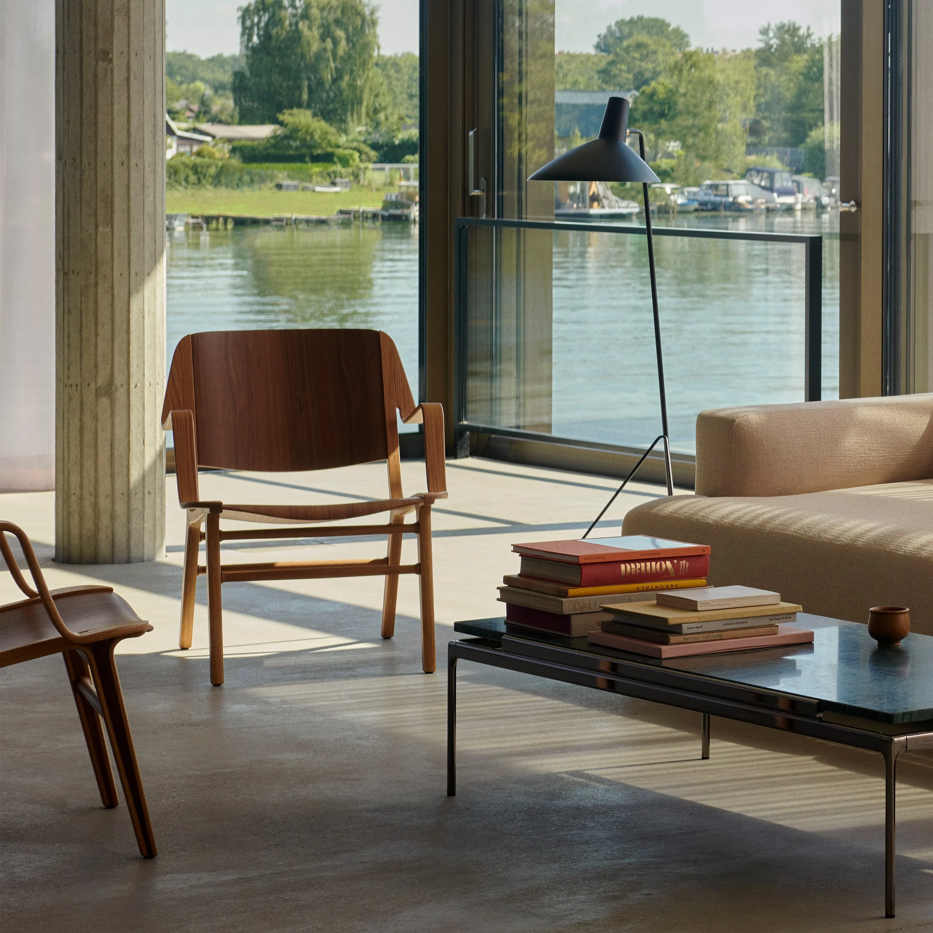 AX Lounge Chair