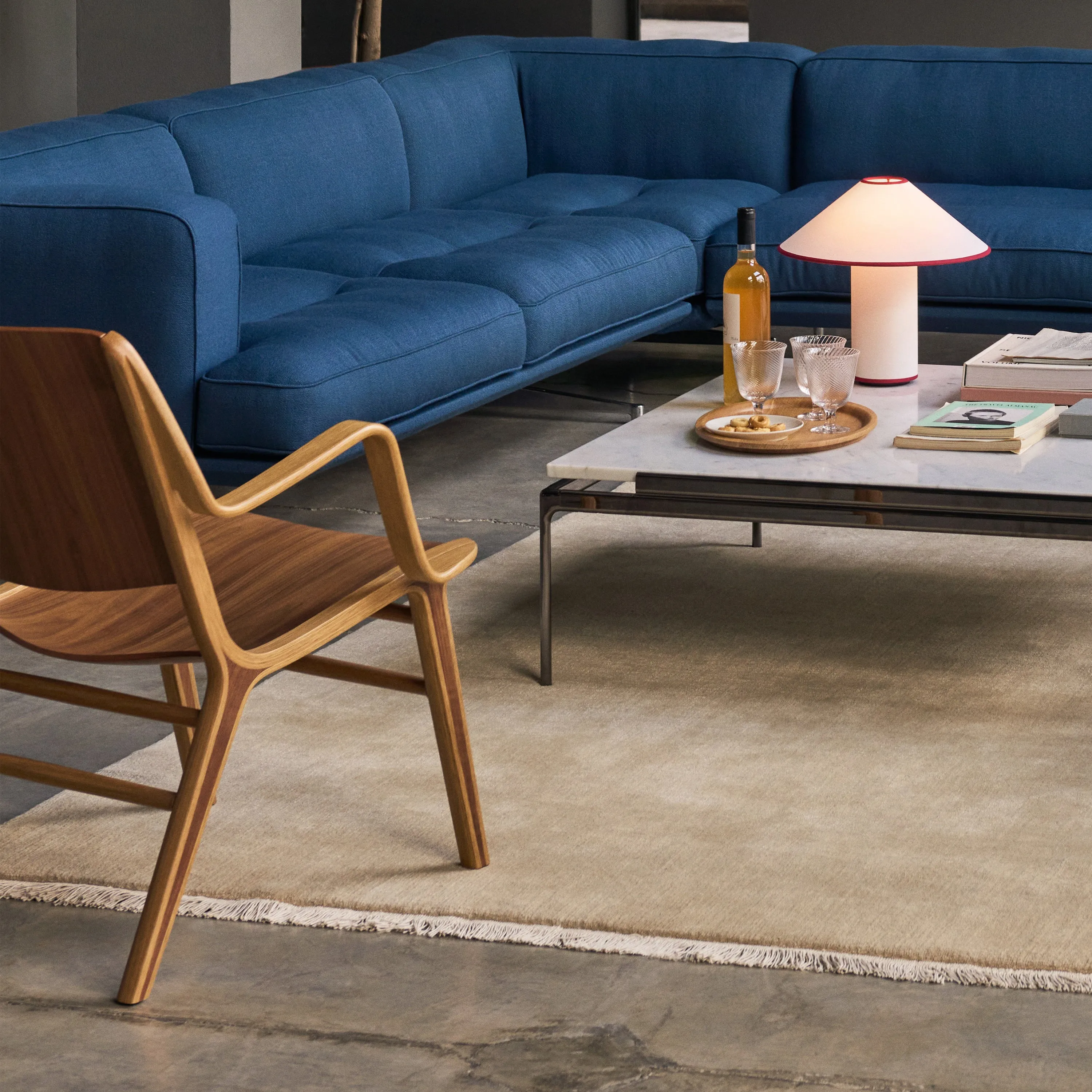 AX Lounge Chair