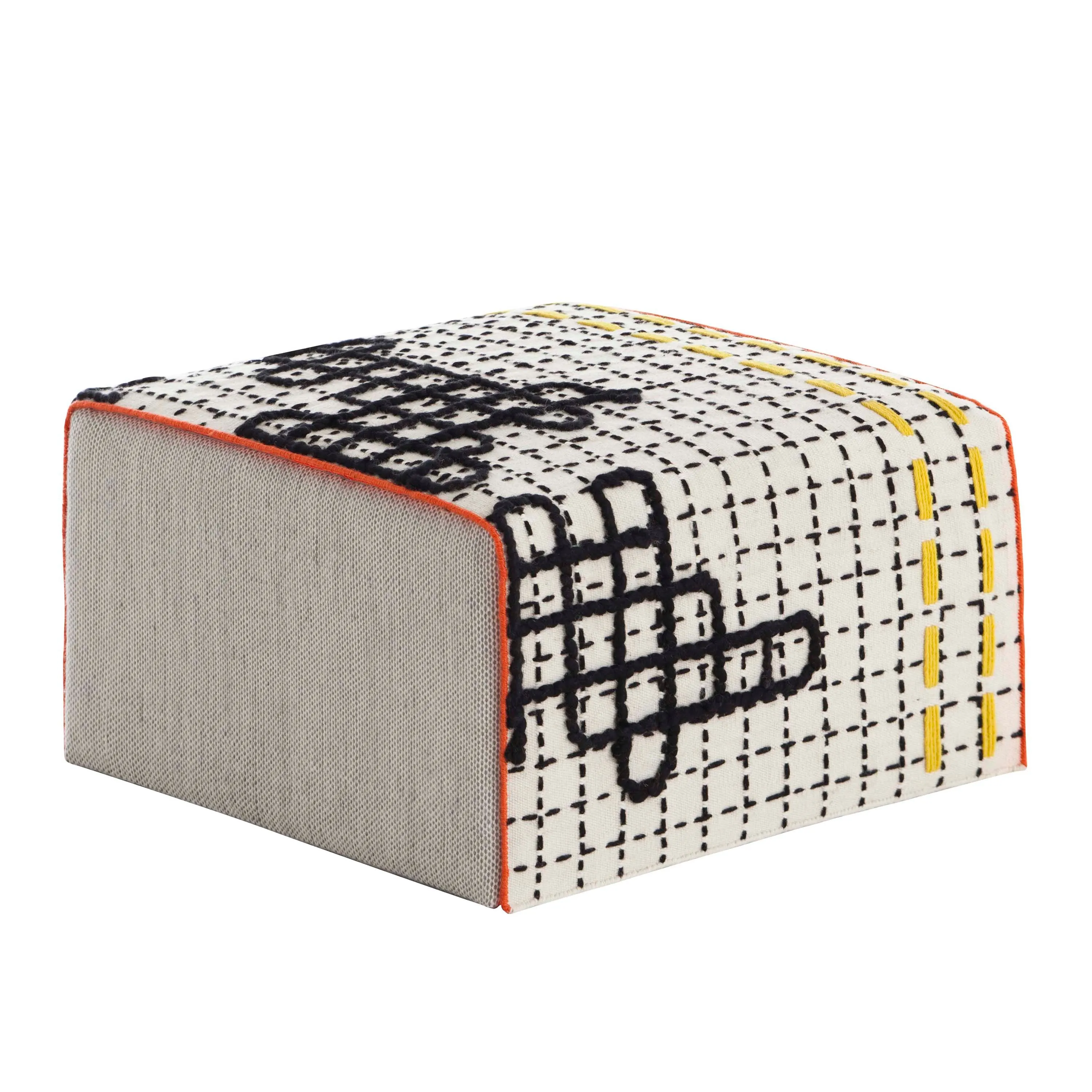 Bandas Small Pouf D