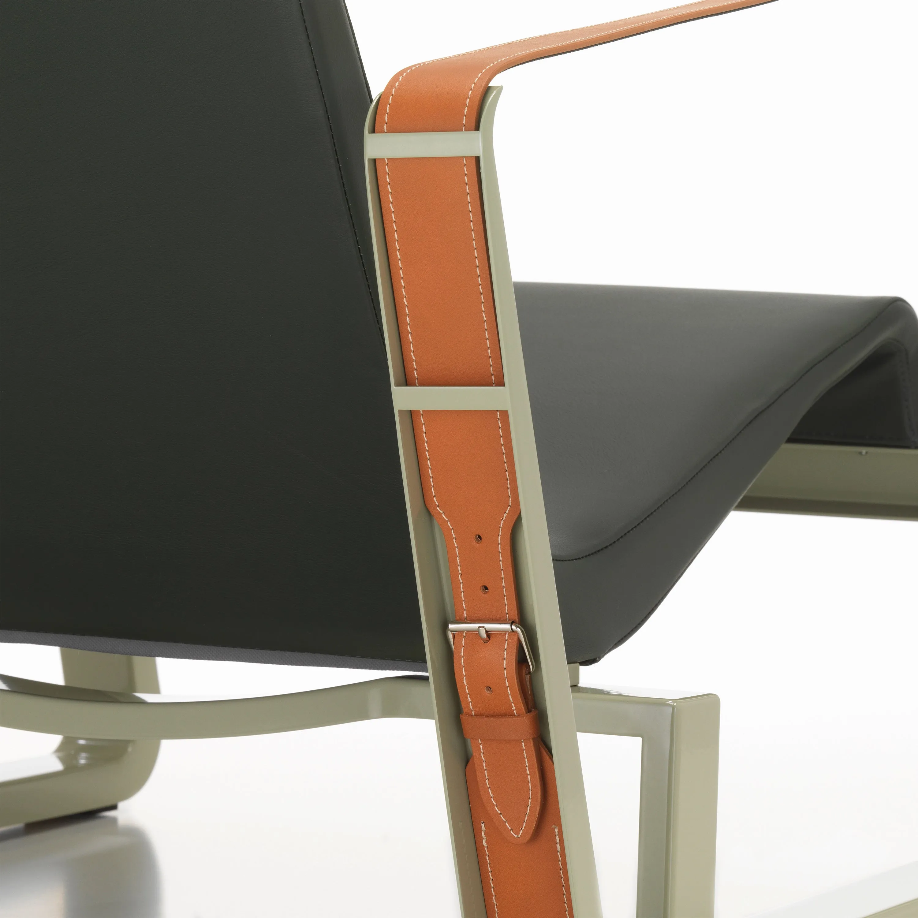 Cite Lounge Chair