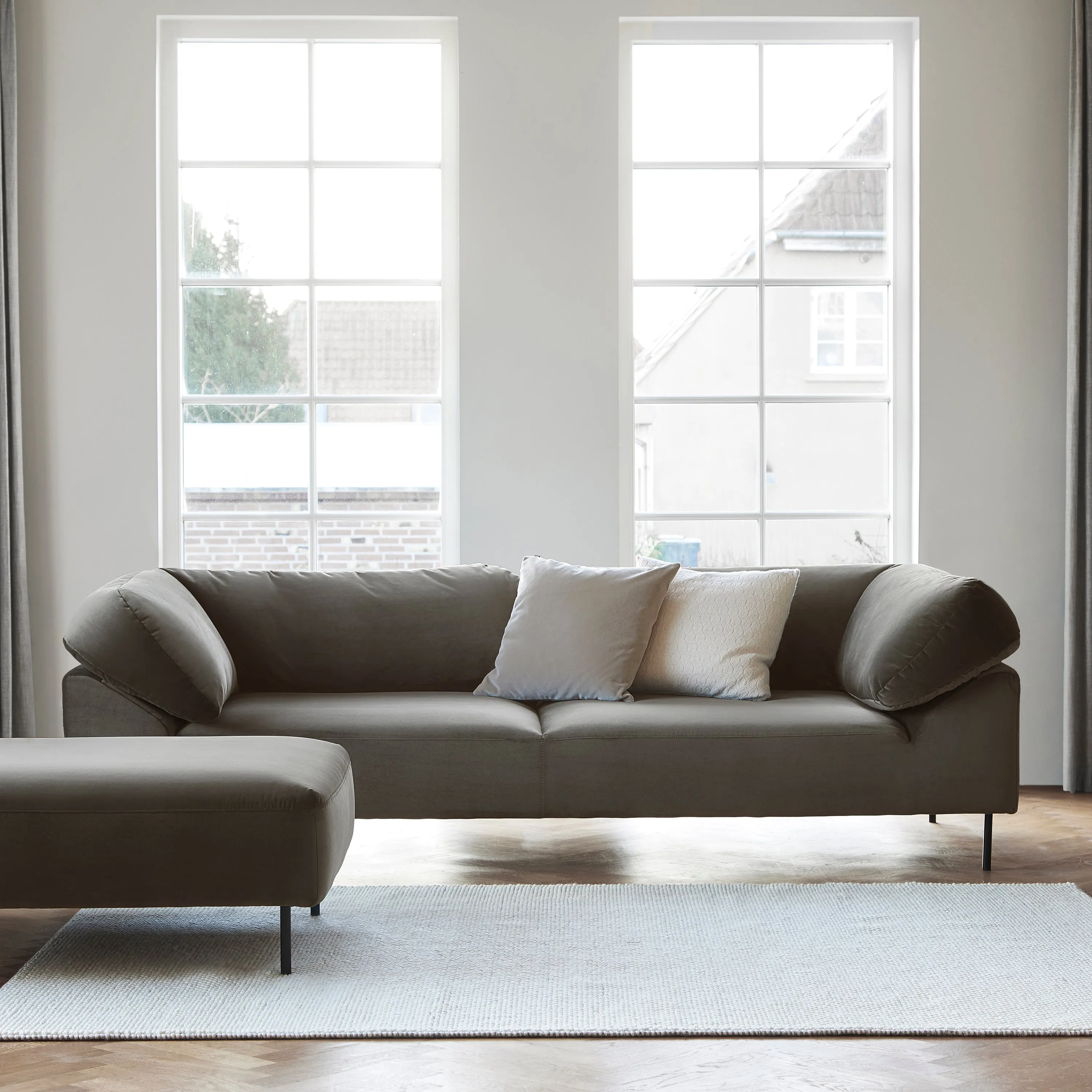 Collar Sofa