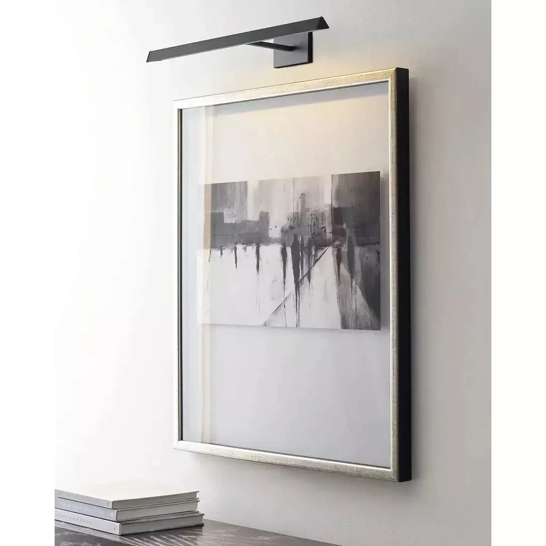 Dessau 18 Picture Light