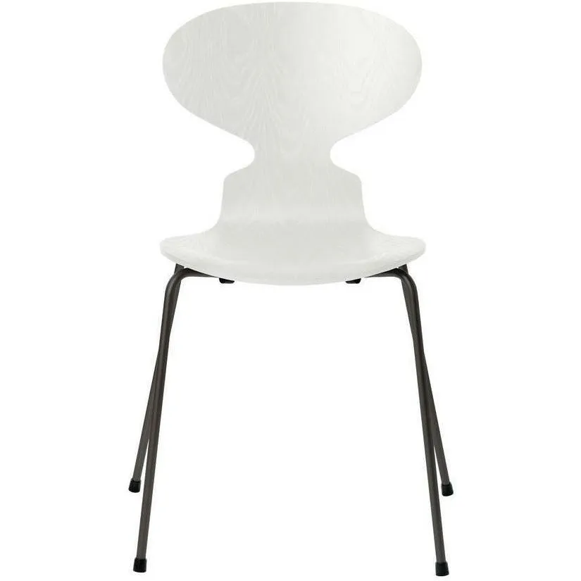 Fritz Hansen Ant™ Chair Dyed Ash White Shell, Warm Graphite Base