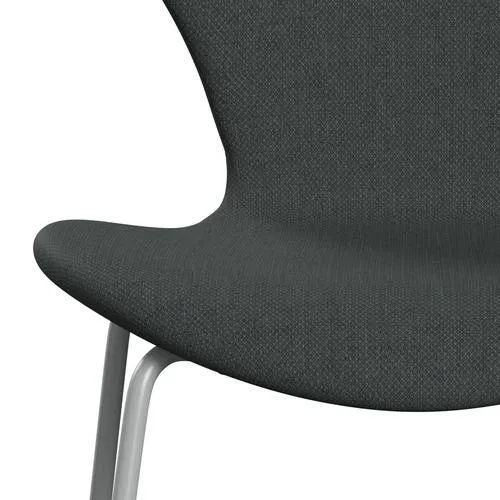 Fritz Hansen Series 7™ Chair Full Upholstery, Nine Grey/Fiord Medium Grey/Dark Grey
