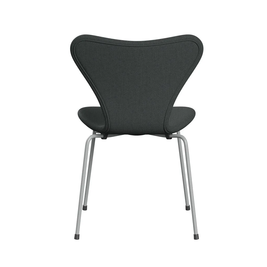 Fritz Hansen Series 7™ Chair Full Upholstery, Nine Grey/Fiord Medium Grey/Dark Grey