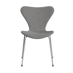 Fritz Hansen Series 7™ Chair Full Upholstery, Nine Grey/Re Wool Wool White/Natural