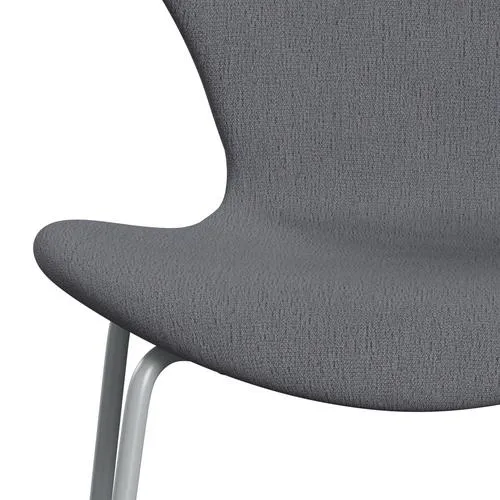 Fritz Hansen Series 7™ Chair Full Upholstery, Silver Grey/Christianshavn Light Grey