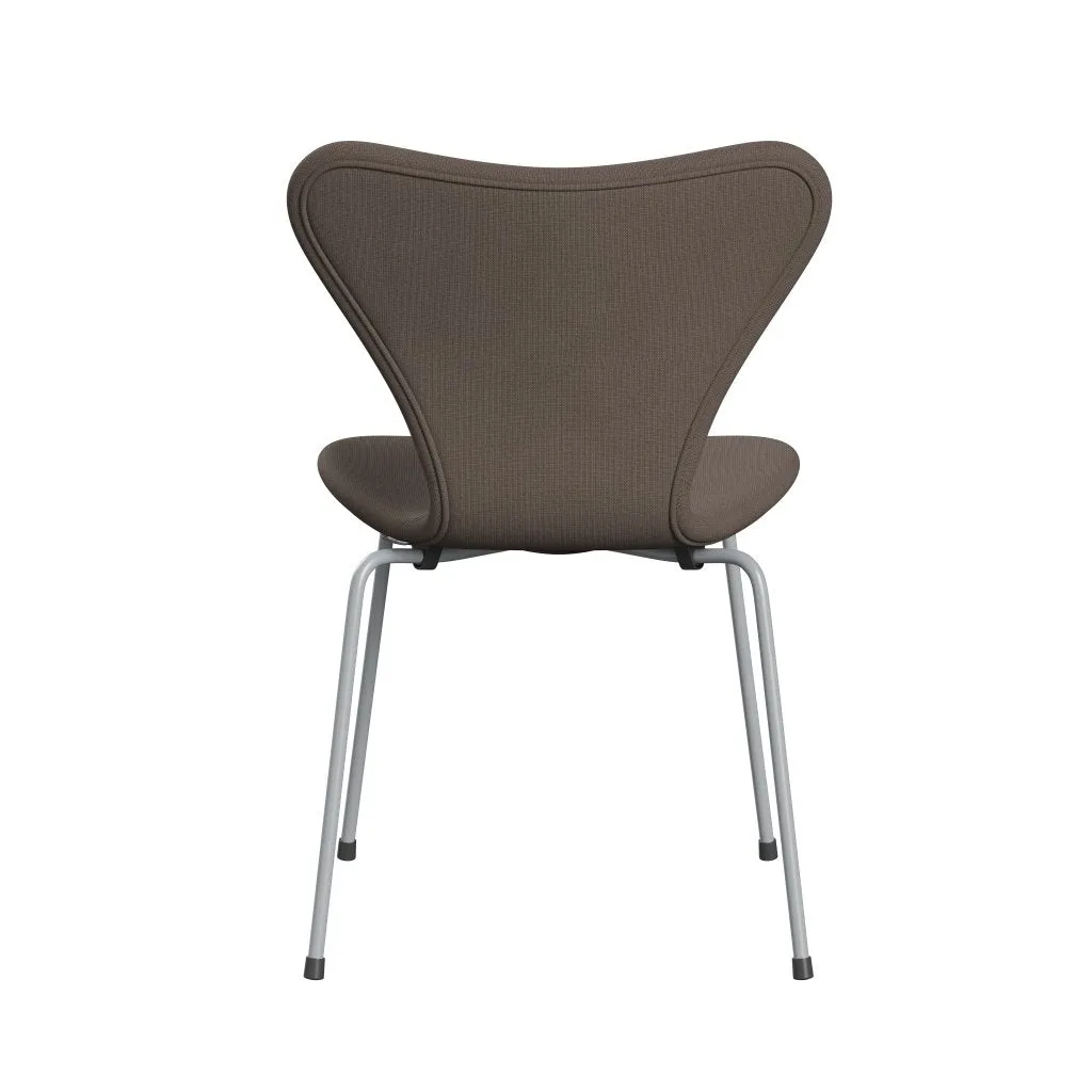 Fritz Hansen Series 7™ Chair Full Upholstery, Silver Grey/Fame Silver Dark