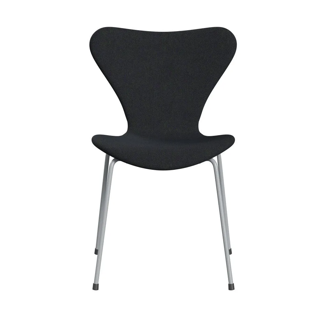 Fritz Hansen Series 7™ Chair Full Upholstery, Silver Grey/Hallingdal Violet/Green