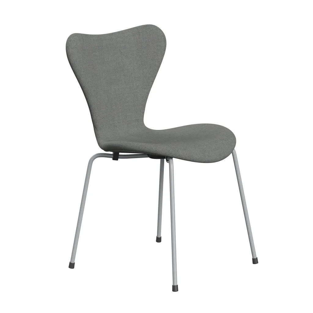 Fritz Hansen Series 7™ Chair Full Upholstery, Silver Grey/Sunniva 2 Grey
