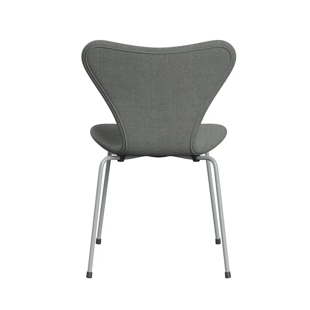 Fritz Hansen Series 7™ Chair Full Upholstery, Silver Grey/Sunniva 2 Grey