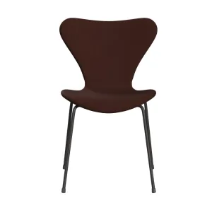 Fritz Hansen Series 7™ Chair Full Upholstery, Warm Graphite/Fame Brown (F61047)