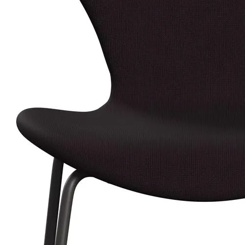 Fritz Hansen Series 7™ Chair Full Upholstery, Warm Graphite/Fame Brown (F61108)