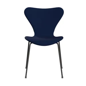 Fritz Hansen Series 7™ Chair Full Upholstery, Warm Graphite/Fame Dark Blue (F66071)