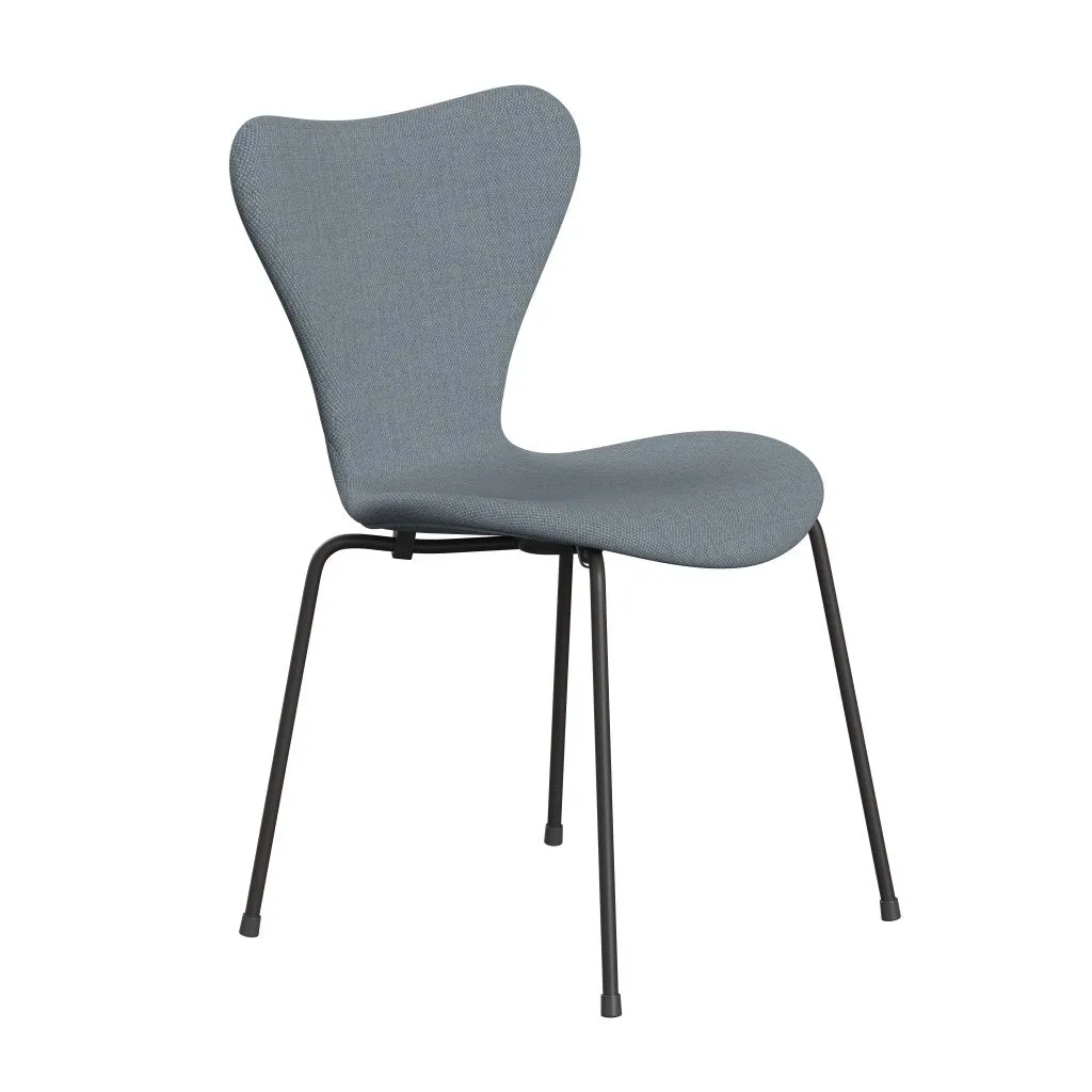 Fritz Hansen Series 7™ Chair Full Upholstery, Warm Graphite/Fiord Blue/Grey