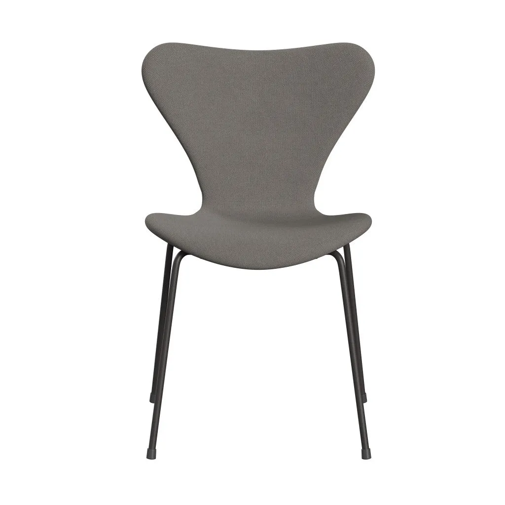 Fritz Hansen Series 7™ Chair Full Upholstery, Warm Graphite/Steelcut Medium Grey