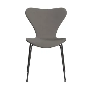 Fritz Hansen Series 7™ Chair Full Upholstery, Warm Graphite/Steelcut Medium Grey