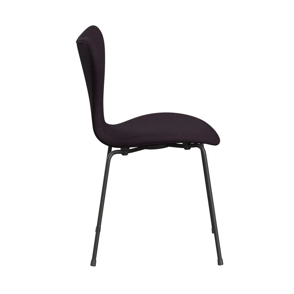 Fritz Hansen Series 7™ Chair Full Upholstery, Warm Graphite/Tonus Aubergine