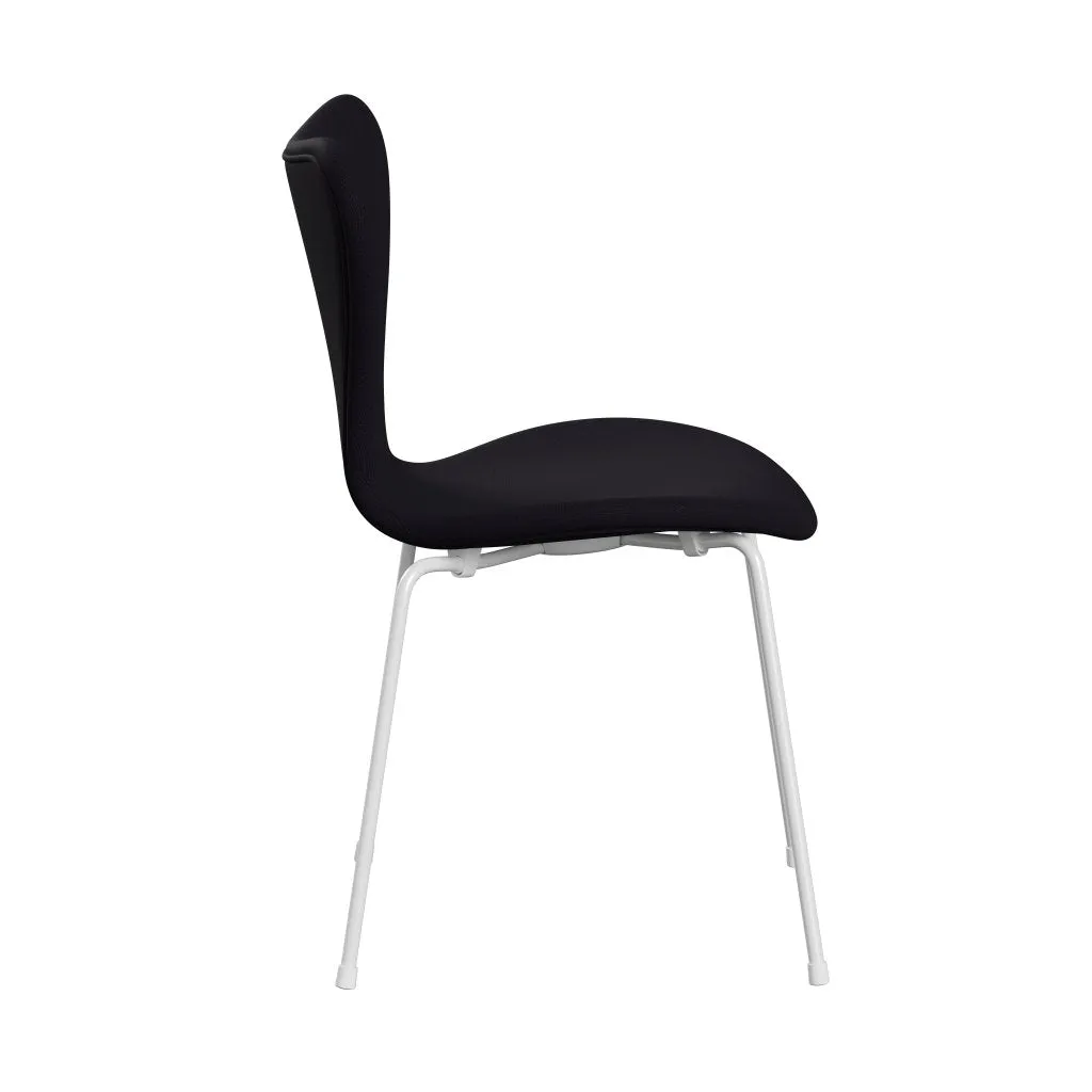 Fritz Hansen Series 7™ Chair Full Upholstery, White/Fame Bordeaux (F64055)