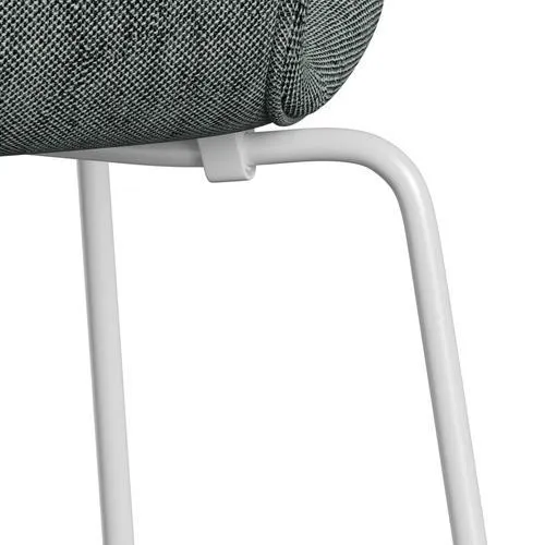 Fritz Hansen Series 7™ Chair Full Upholstery, White/Sunniva 2 Black/White