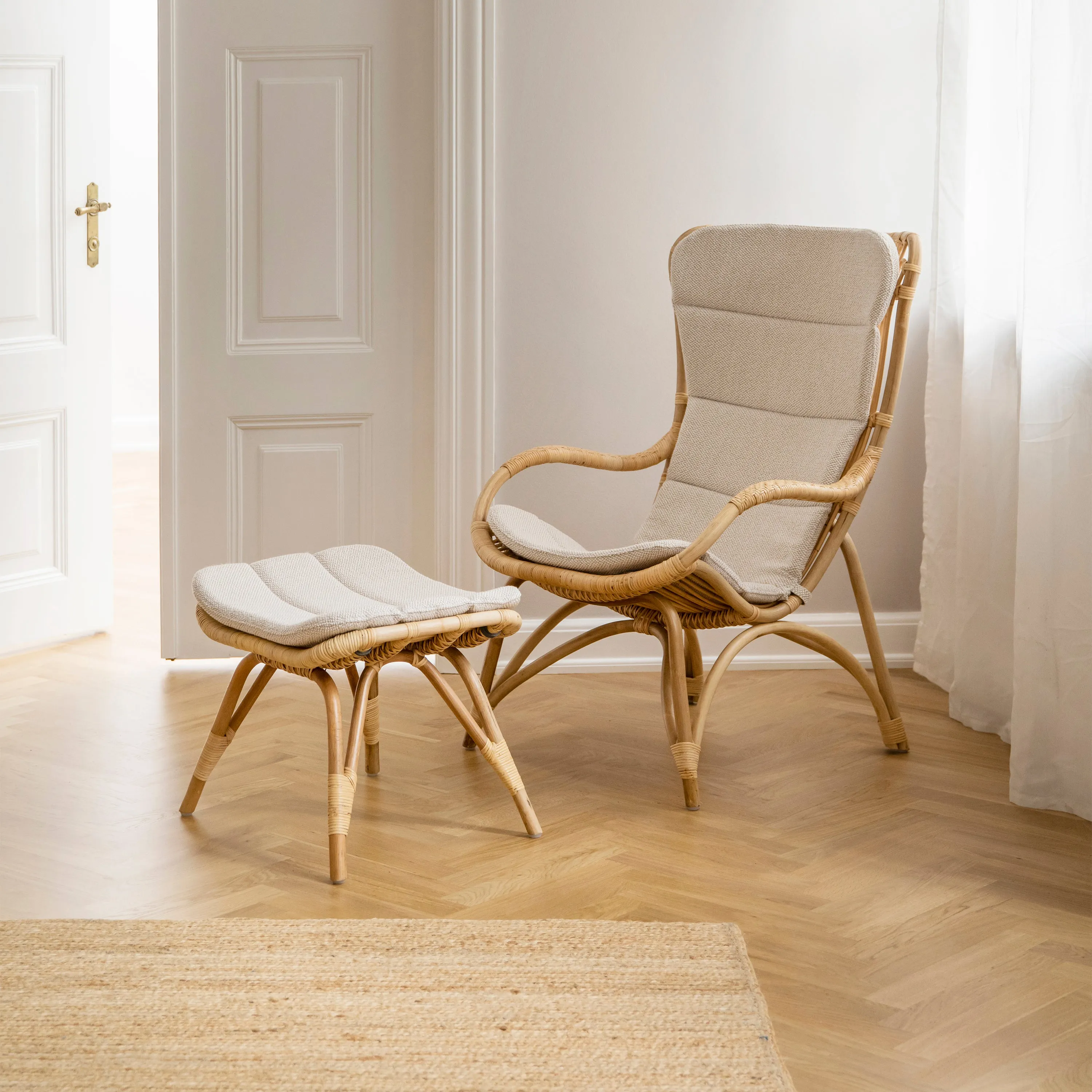 Monet Highback Chair with Cushion