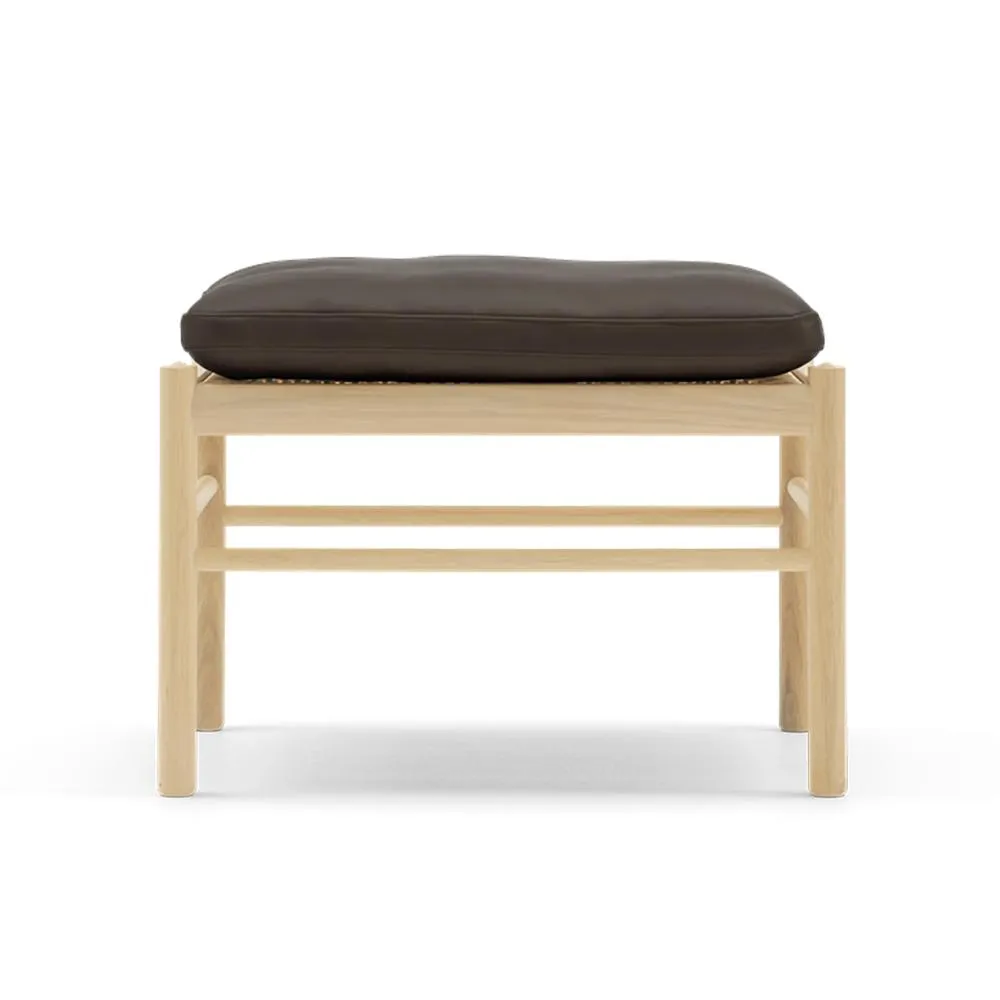 OW149 Colonial Chair