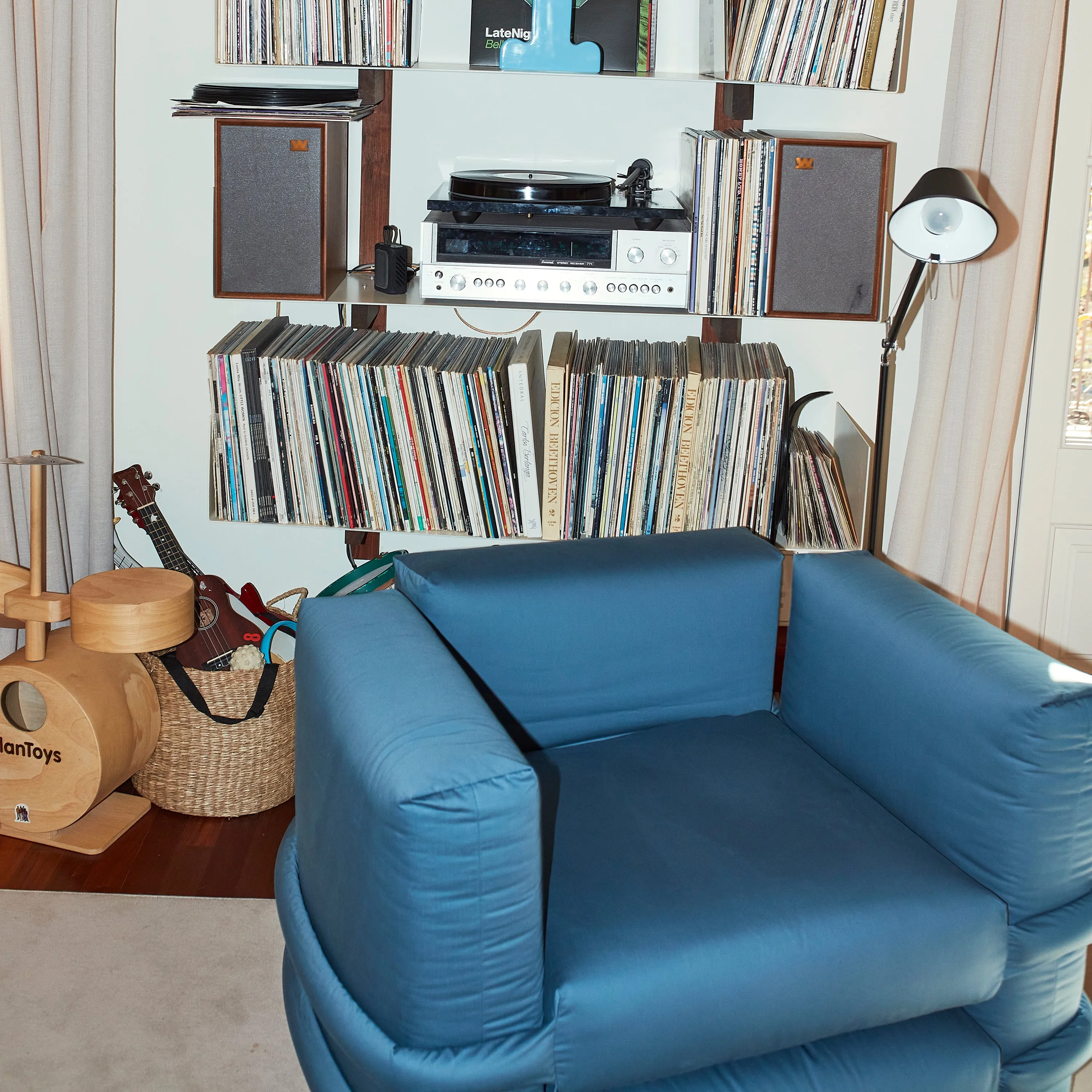 Pillow Cotton Lounge Chair