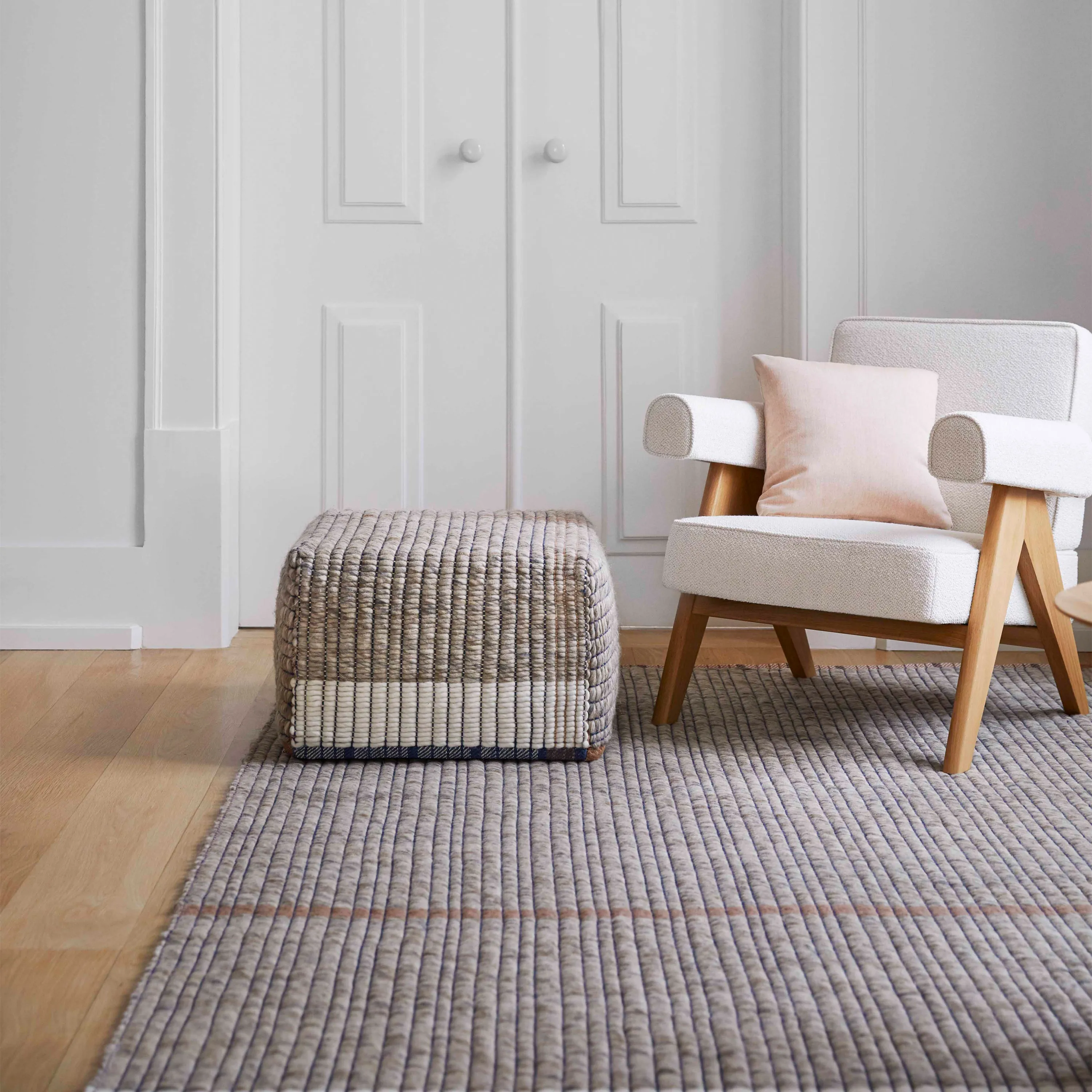 Reversible Pouf