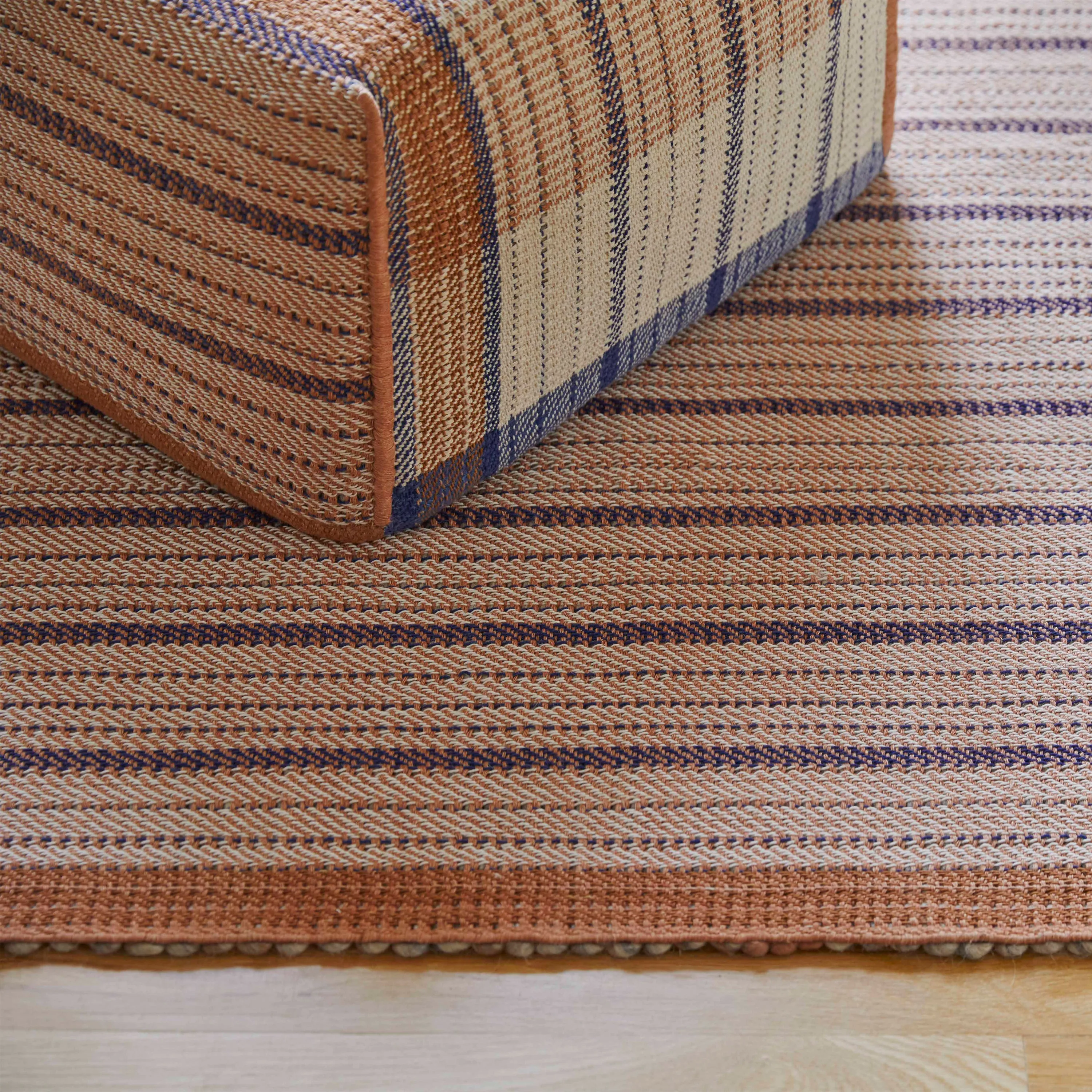 Reversible Pouf