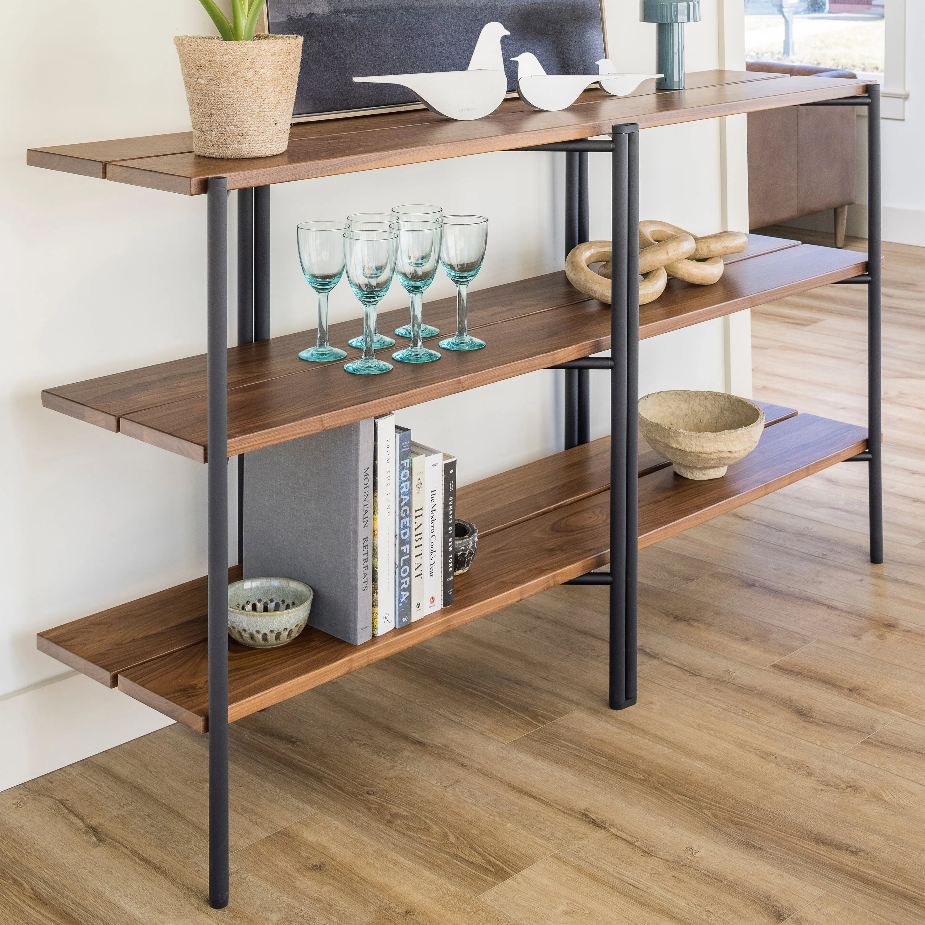 Run Shelf