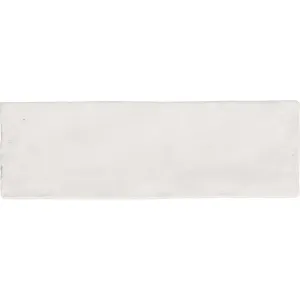 Sahn White Decor Wall Tile 6.5x20cm Matte