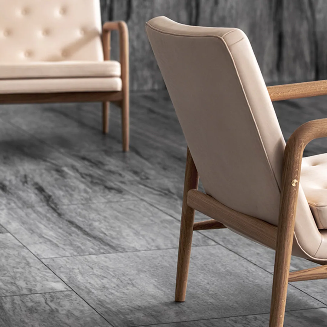 VLA76 Foyer Lounge Chair