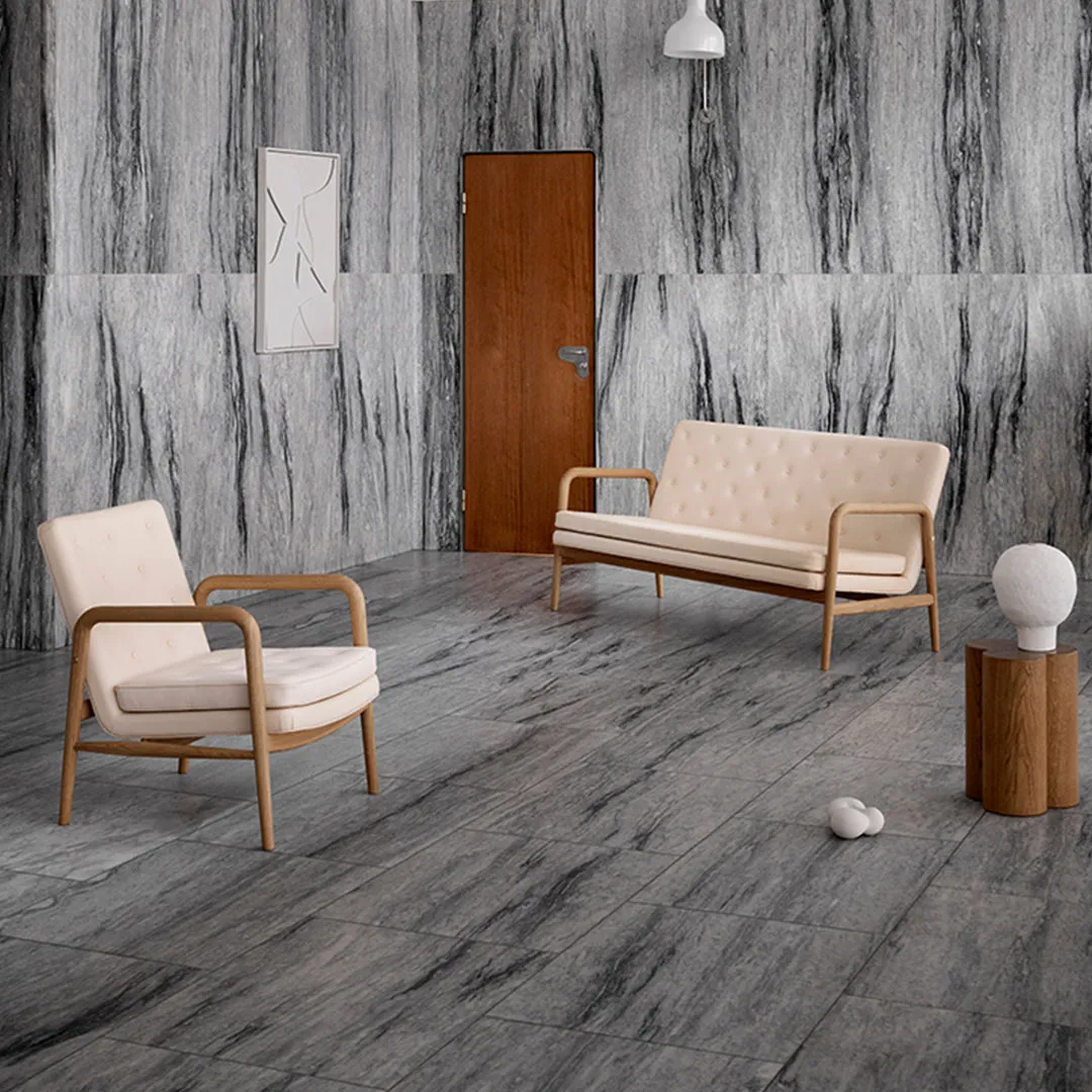 VLA76 Foyer Lounge Chair